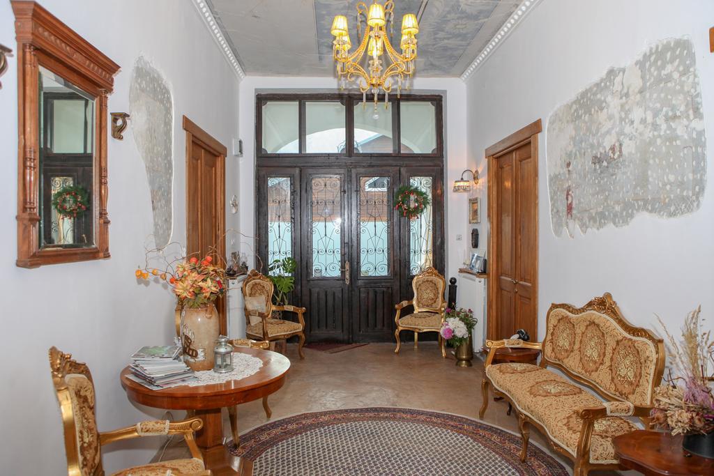 Il Piccolo Castello Buşteni Buitenkant foto